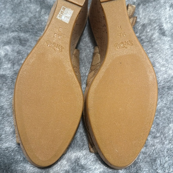 Coach sandals NEW 9.5 signature - Picture 5 of 5